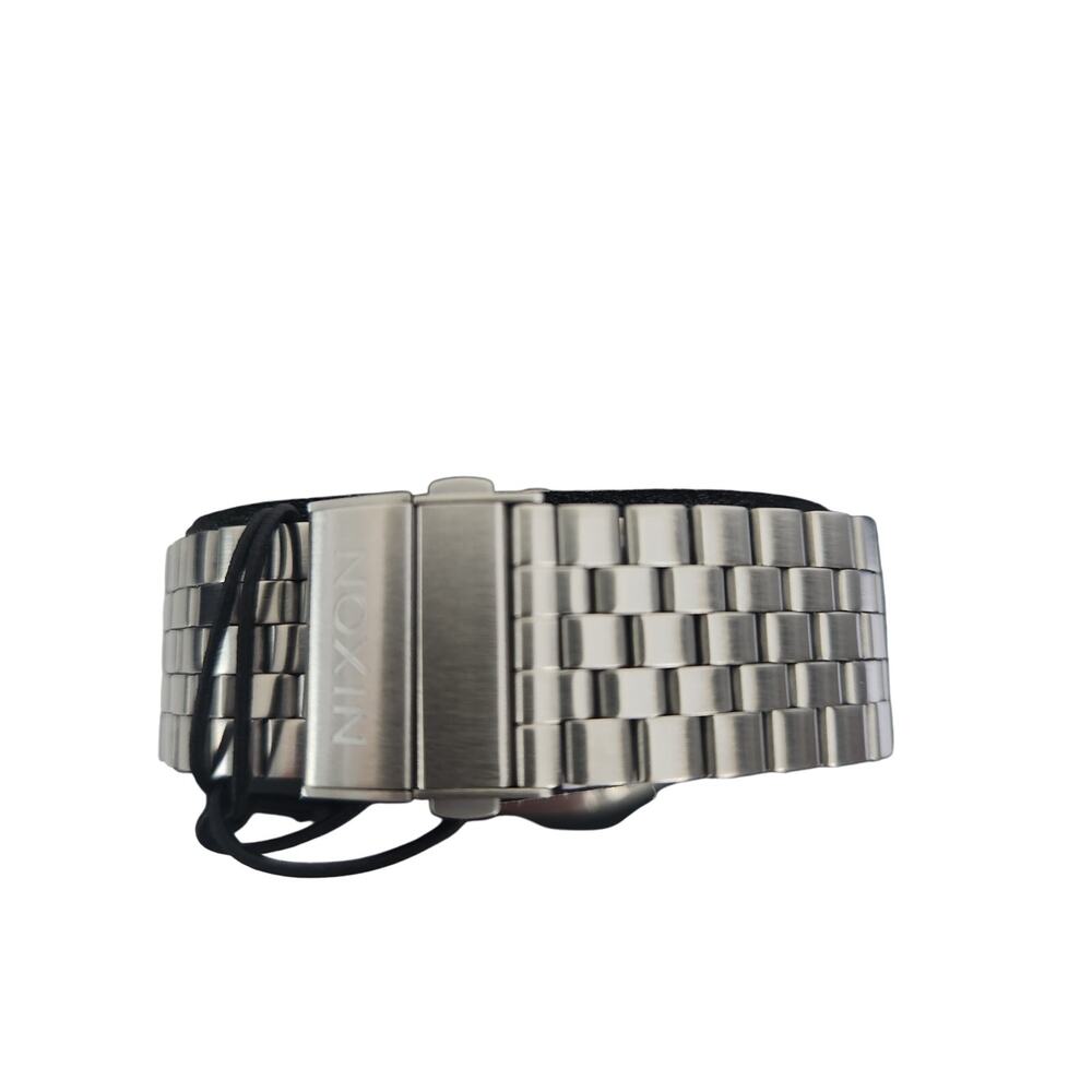 Nixon Men's Black and Green Solar Watch - Picture 4 of 9